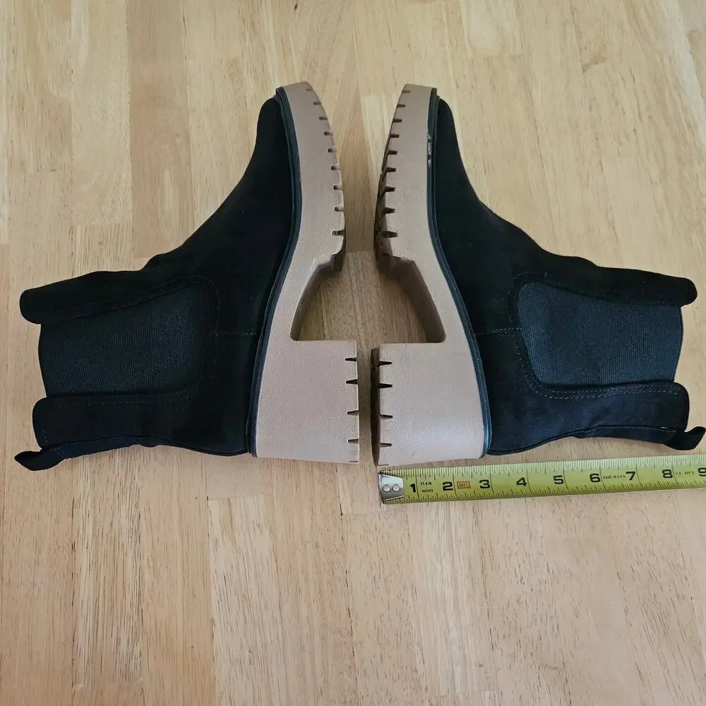 Universal Thread Crispin Chelsea Boots Black Faux Suede Sz 7M